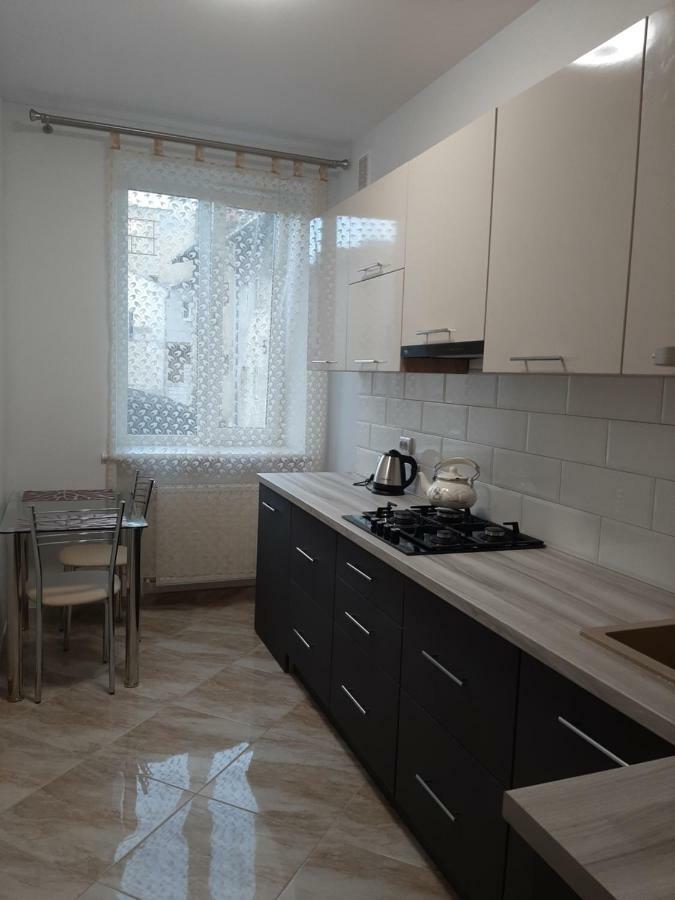 Apartment In Serbska ลวีฟ ภายนอก รูปภาพ
