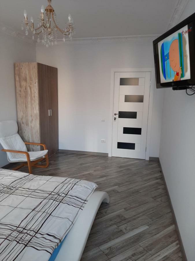 Apartment In Serbska ลวีฟ ภายนอก รูปภาพ