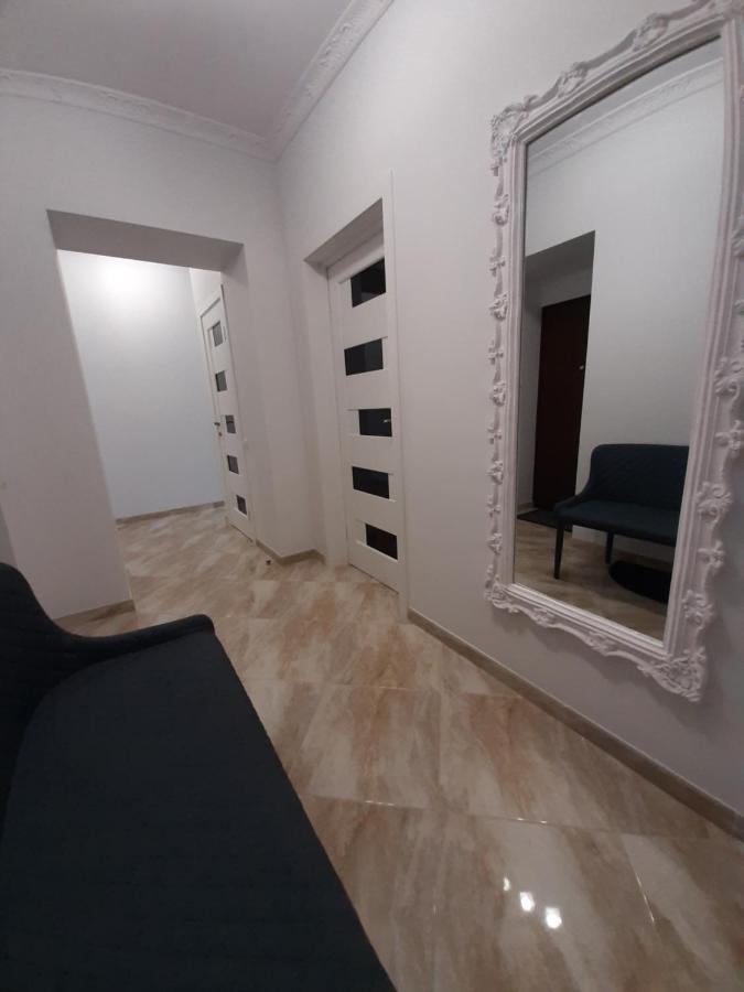 Apartment In Serbska ลวีฟ ภายนอก รูปภาพ